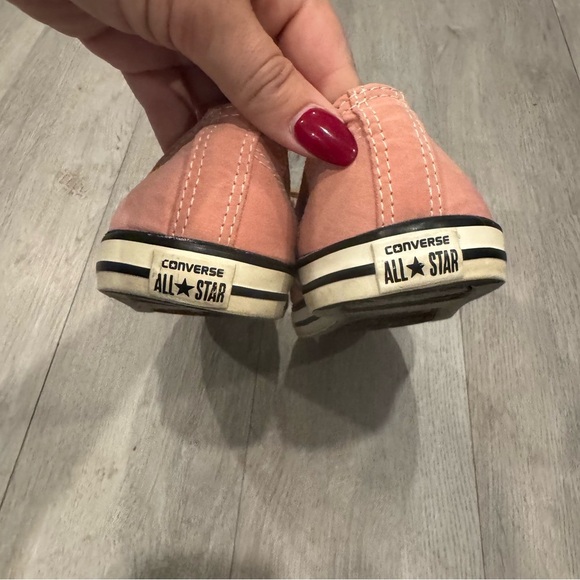Converse Chuck Taylor All Star Low Top Sneakers, Women’s Size 9.5, Blush Pink - Picture 5 of 7